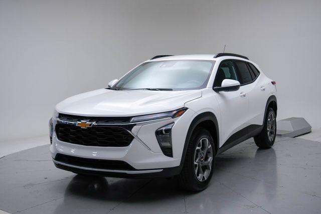 New 2026 Chevrolet Trax LT