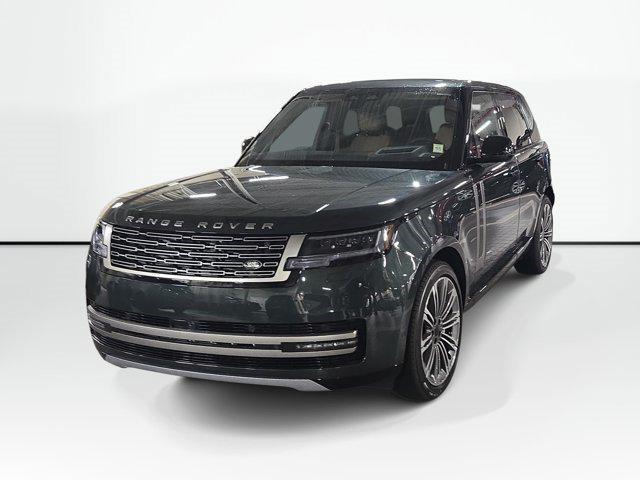 New 2026 Land Rover Range Rover P530 SE