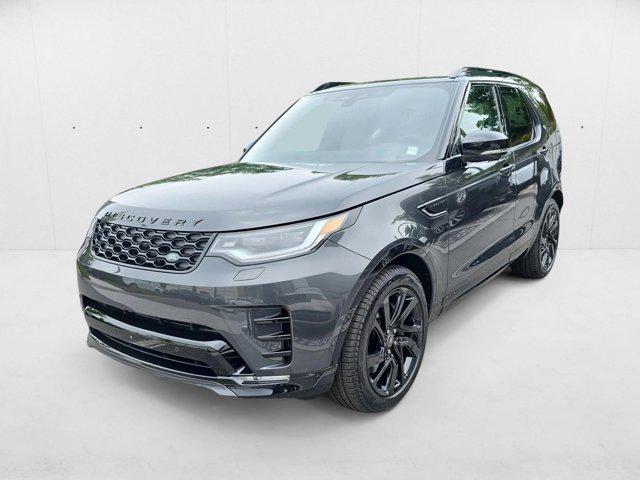 New 2025 Land Rover Discovery P360 Dynamic SE