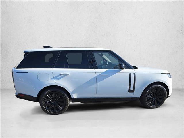 2026 LAND Rover RANGE ROVER P550E SE photo 4