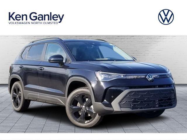 New 2026 Volkswagen Taos 1.5T SE Black