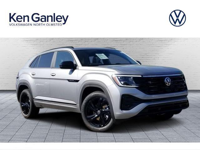 New 2026 Volkswagen Atlas Cross Sport 2.0T SEL R-Line Black
