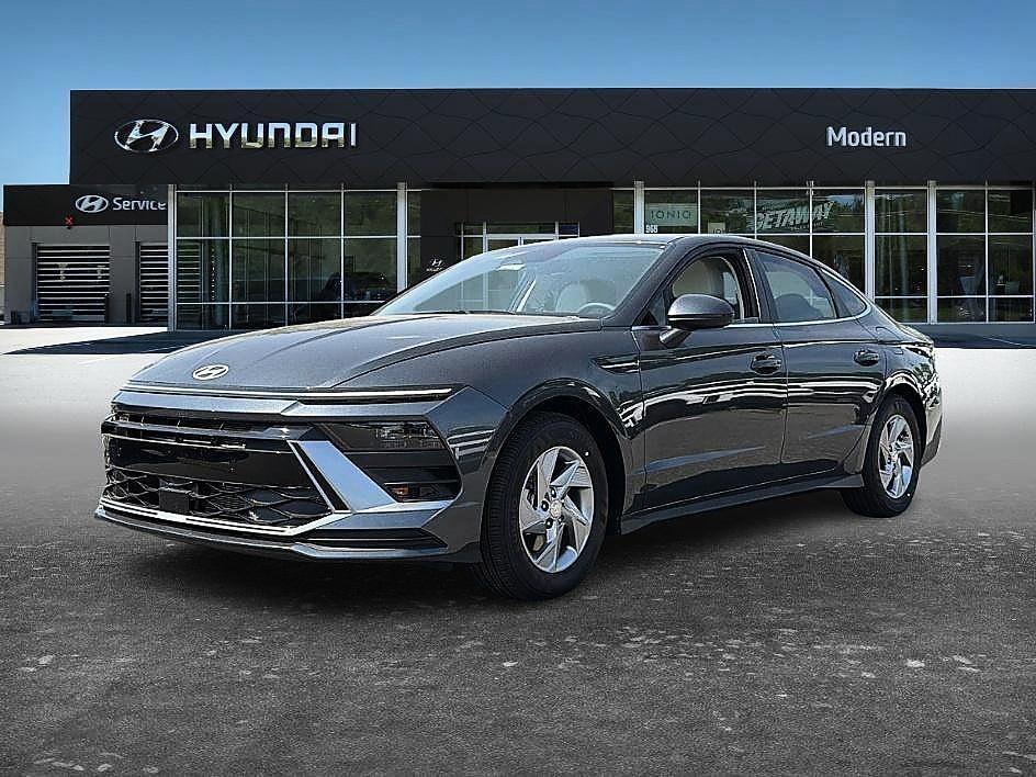 New 2026 Hyundai SONATA SE