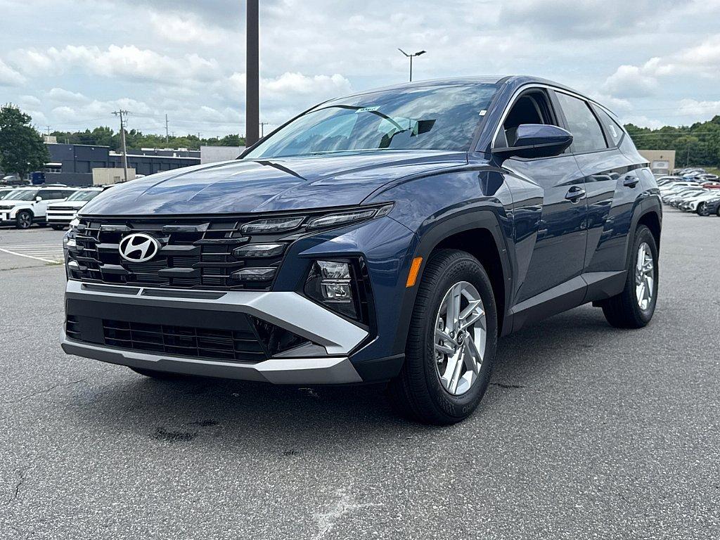 New 2026 Hyundai TUCSON SE
