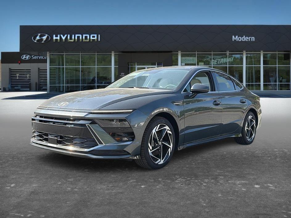 New 2026 Hyundai SONATA SEL Sport