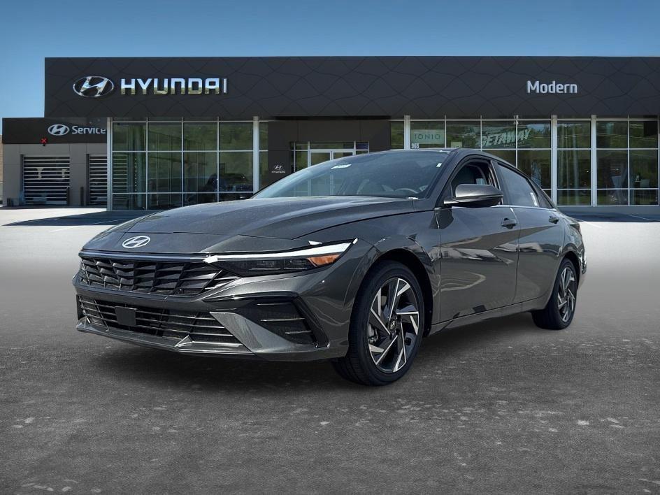 New 2026 Hyundai ELANTRA Limited
