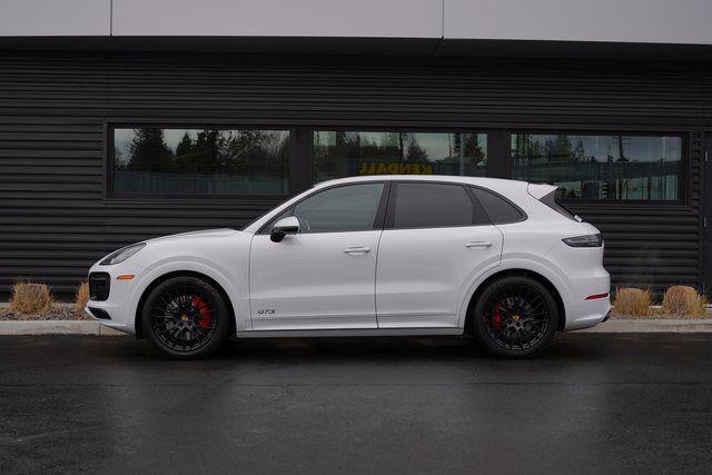 PORSCHE CAYENNE - 2