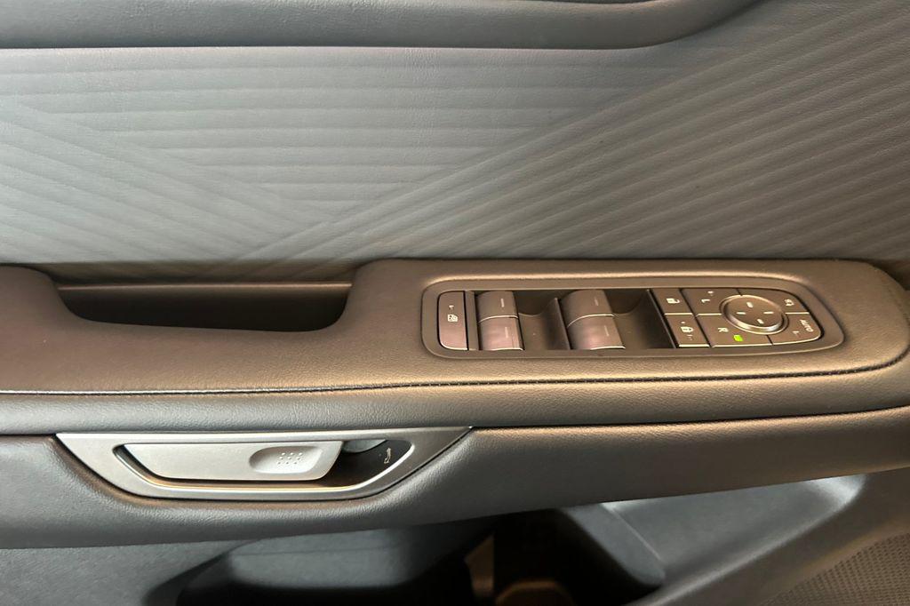 2026 Lexus ES 350E PREMIUM — фото 10