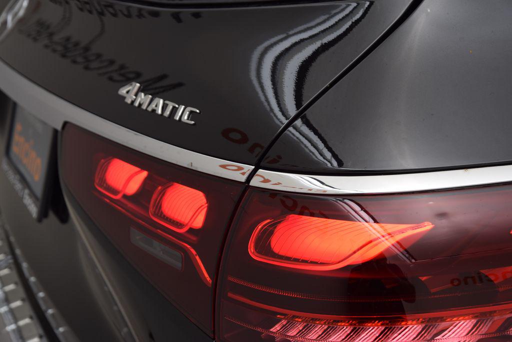 2026 Mercedes-BENZ GLS thumbnail 14