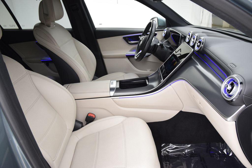 صورة مصغرة 16 لـ 2025 Mercedes-BENZ GLC