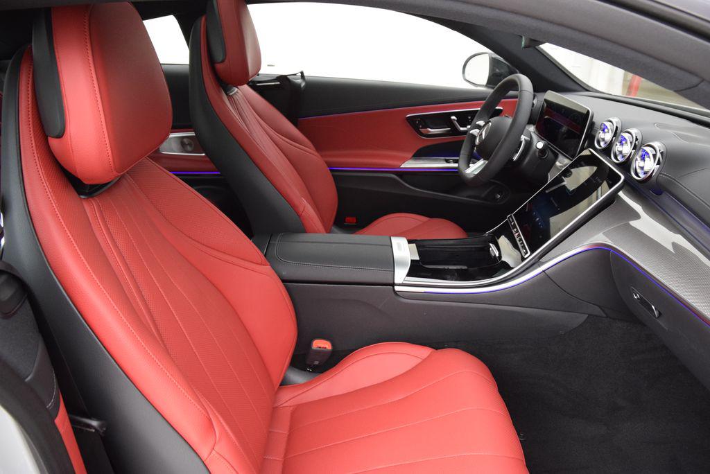 2026 Mercedes-BENZ CLE — миниатюра 16
