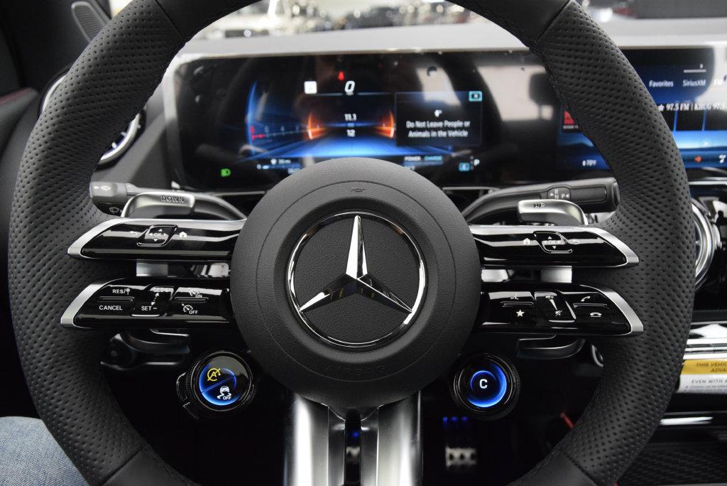 2026 Mercedes-BENZ AMG GLA 35 4MATIC 缩略图 23