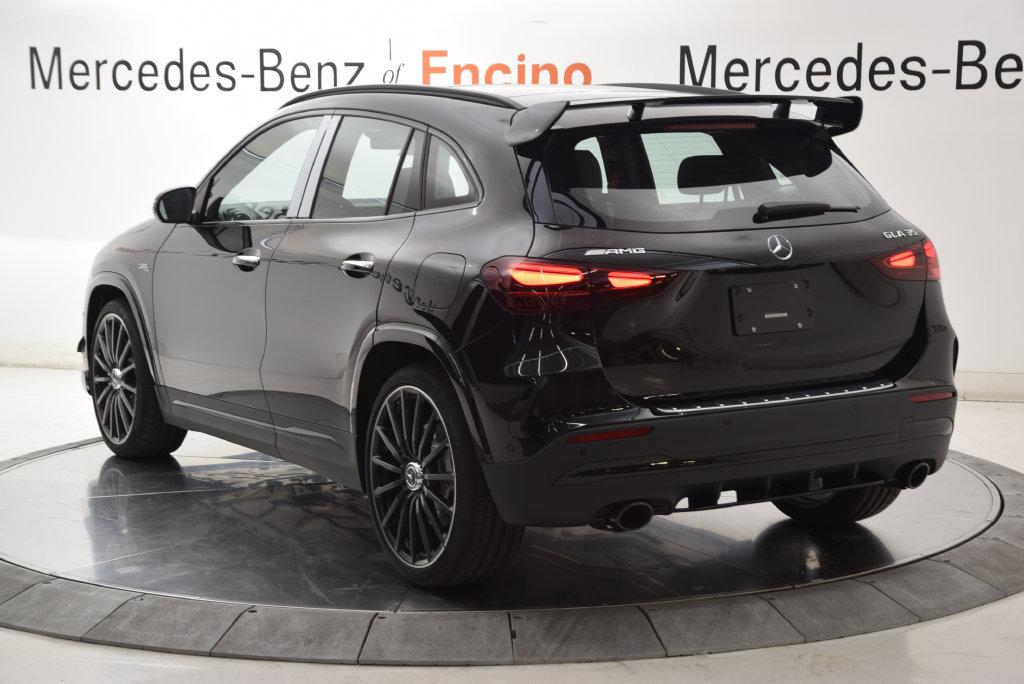2026 Mercedes-BENZ AMG GLA 35 4MATIC 缩略图 4