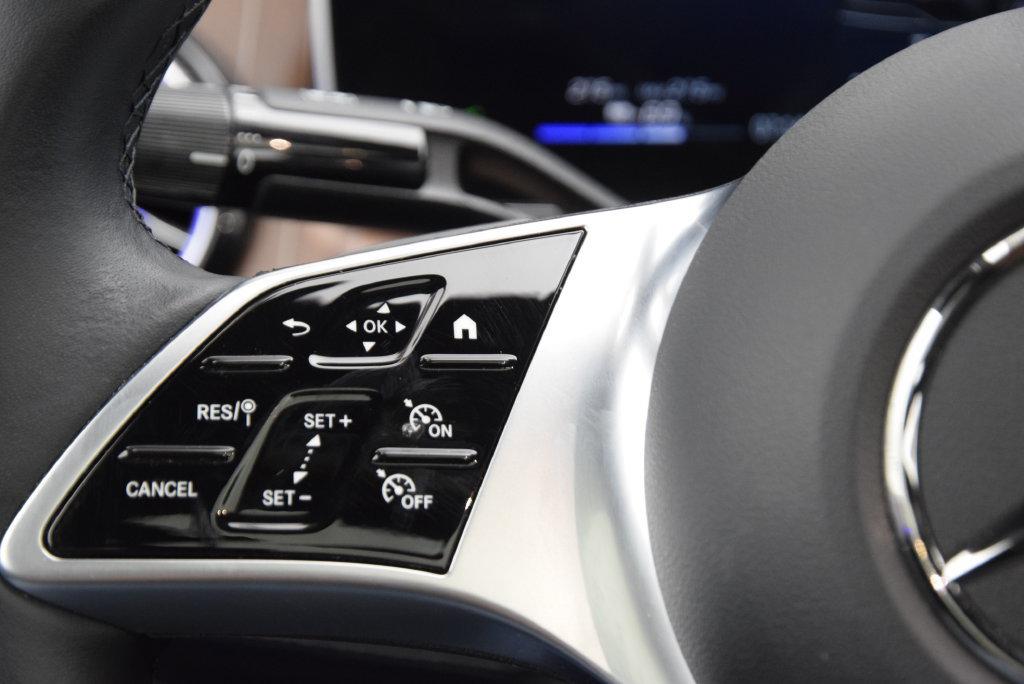 2023 Mercedes-BENZ EQE 缩略图 24