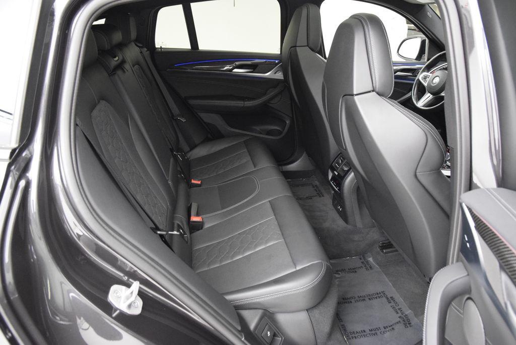 صورة مصغرة 18 لـ 2023 BMW X4 M AWD