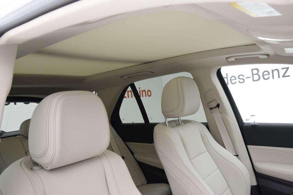 2026 Mercedes-BENZ GLE 缩略图 18