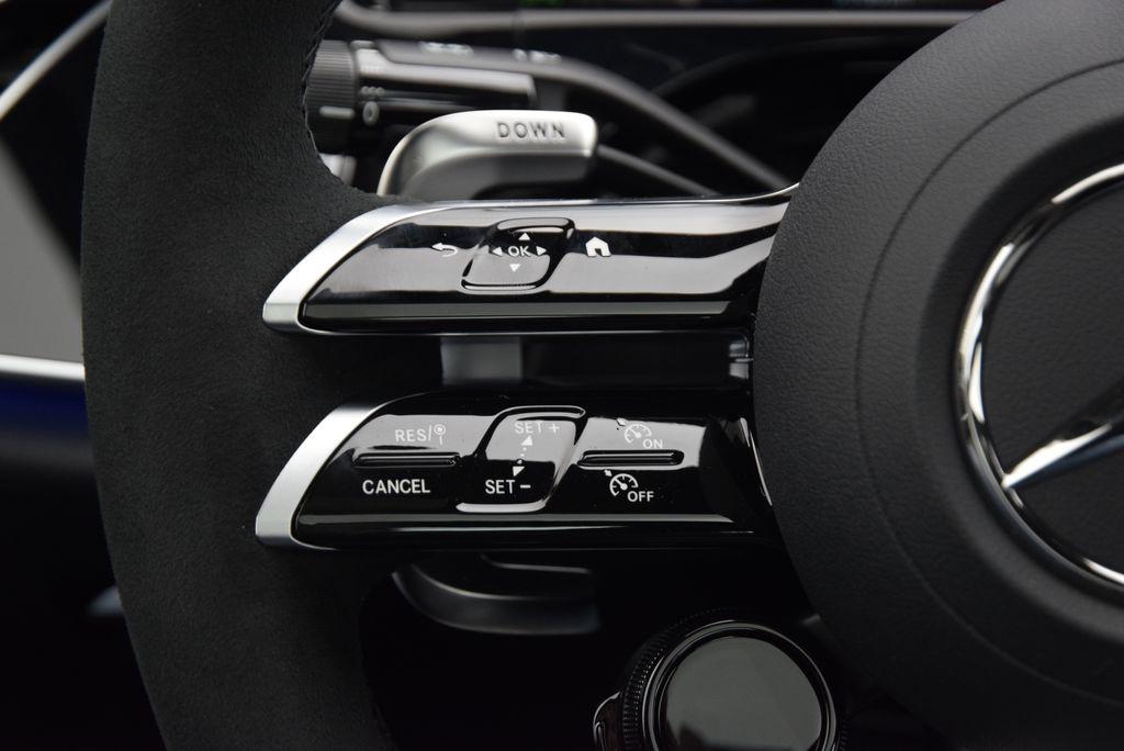صورة مصغرة 24 لـ 2026 Mercedes-BENZ AMG E 53 E 4MATIC+