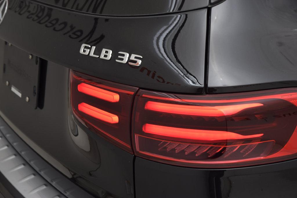 2026 Mercedes-BENZ AMG GLB 35 4MATIC 缩略图 14