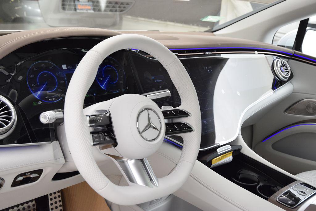 2026 Mercedes-BENZ EQS — миниатюра 19