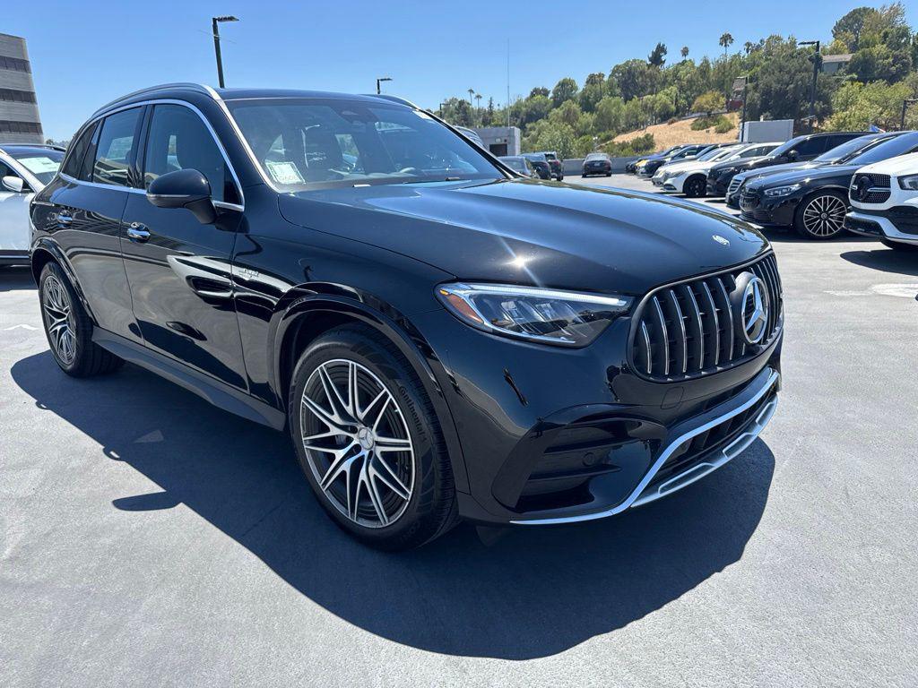 صورة 3 لـ 2026 Mercedes-BENZ AMG GLC 43 4MATIC