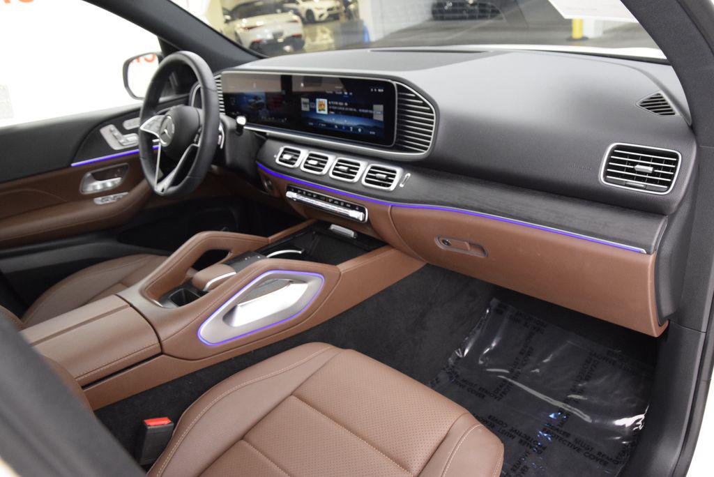صورة مصغرة 15 لـ 2025 Mercedes-BENZ GLE