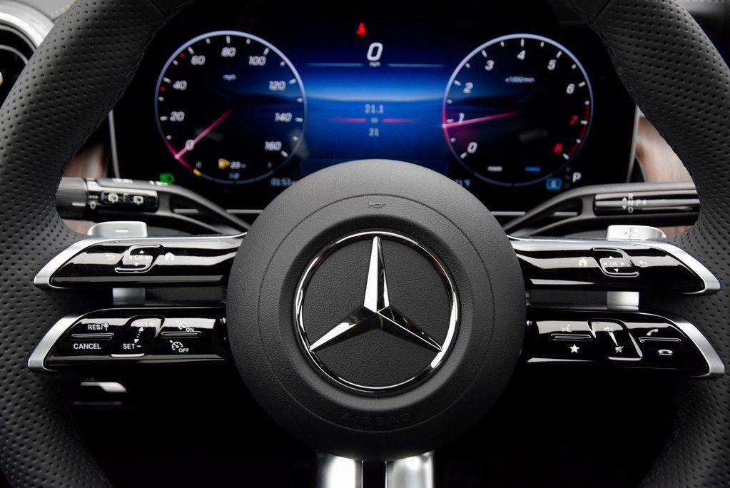2026 Mercedes-BENZ GLC 缩略图 23