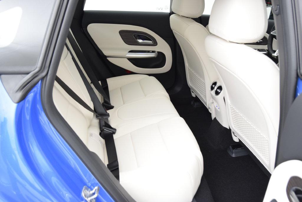 2027 Mercedes-BENZ CLA 缩略图 19