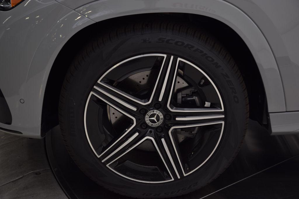 صورة مصغرة 11 لـ 2026 Mercedes-BENZ GLE