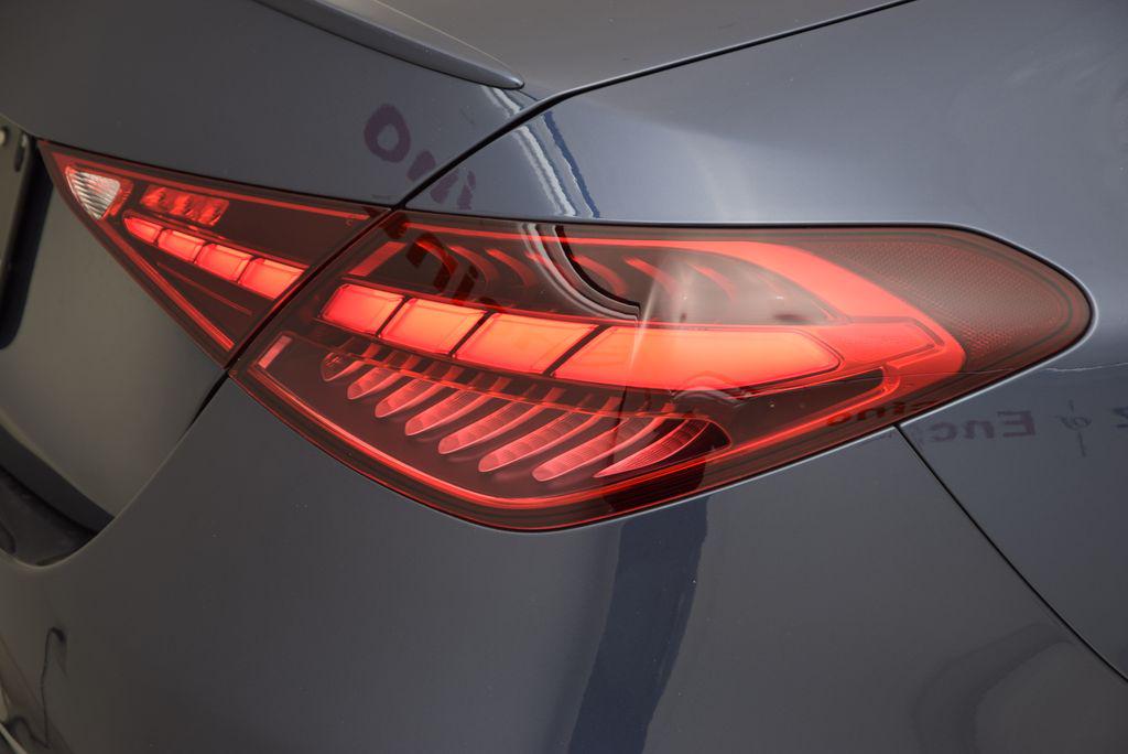 2026 Mercedes-BENZ C-CLASS thumbnail 14