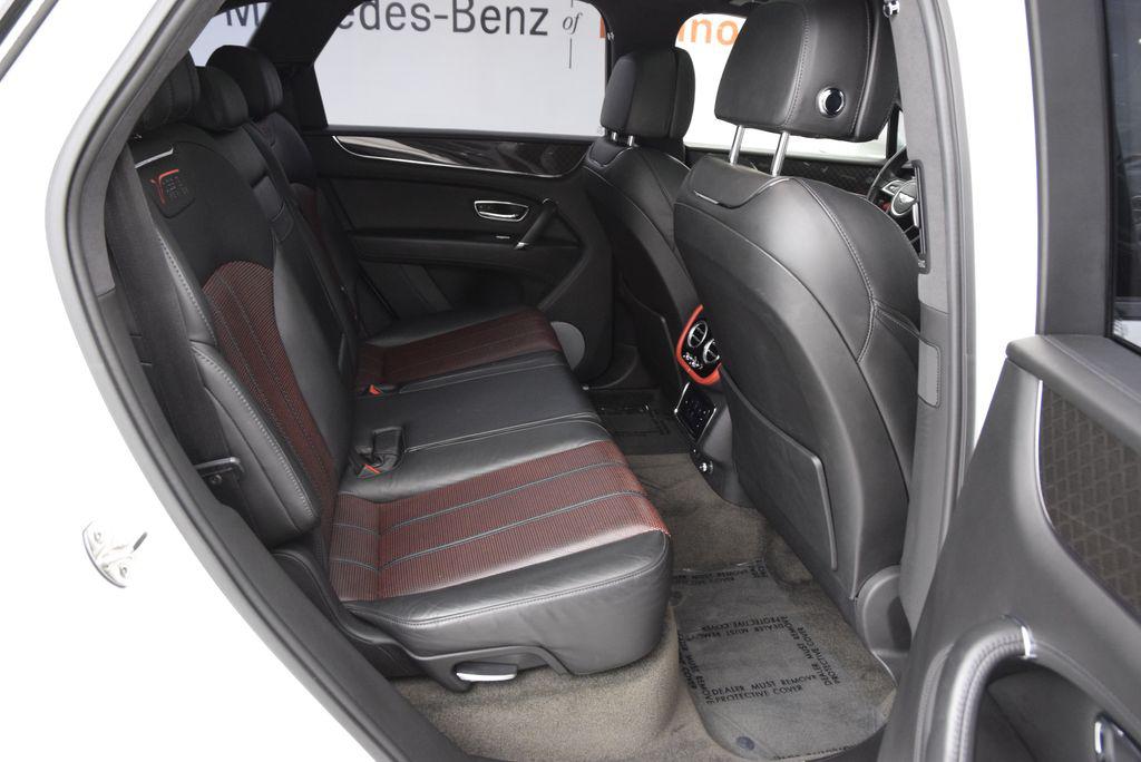 صورة مصغرة 19 لـ 2020 Bentley BENTAYGA V8