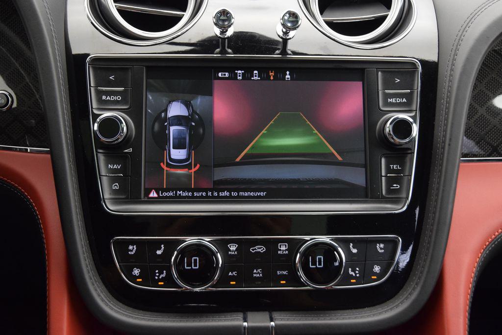 صورة مصغرة 34 لـ 2020 Bentley BENTAYGA V8