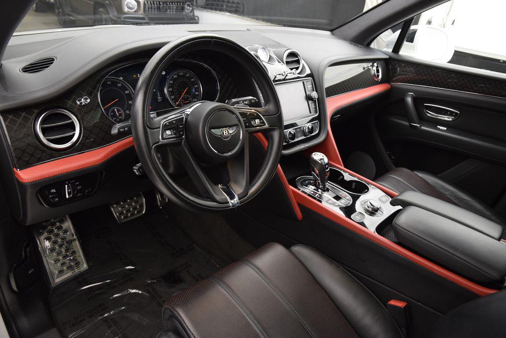 صورة مصغرة 21 لـ 2020 Bentley BENTAYGA V8