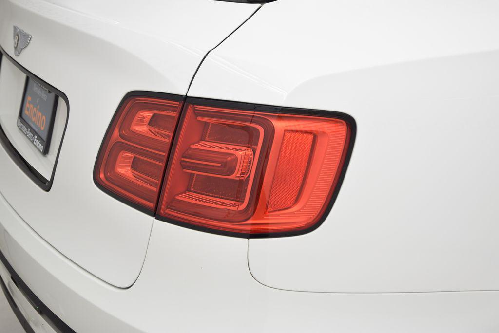صورة مصغرة 14 لـ 2020 Bentley BENTAYGA V8