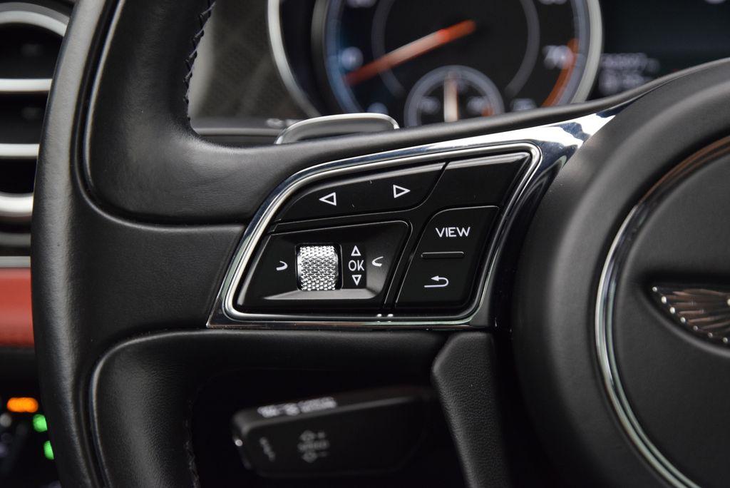 صورة مصغرة 24 لـ 2020 Bentley BENTAYGA V8