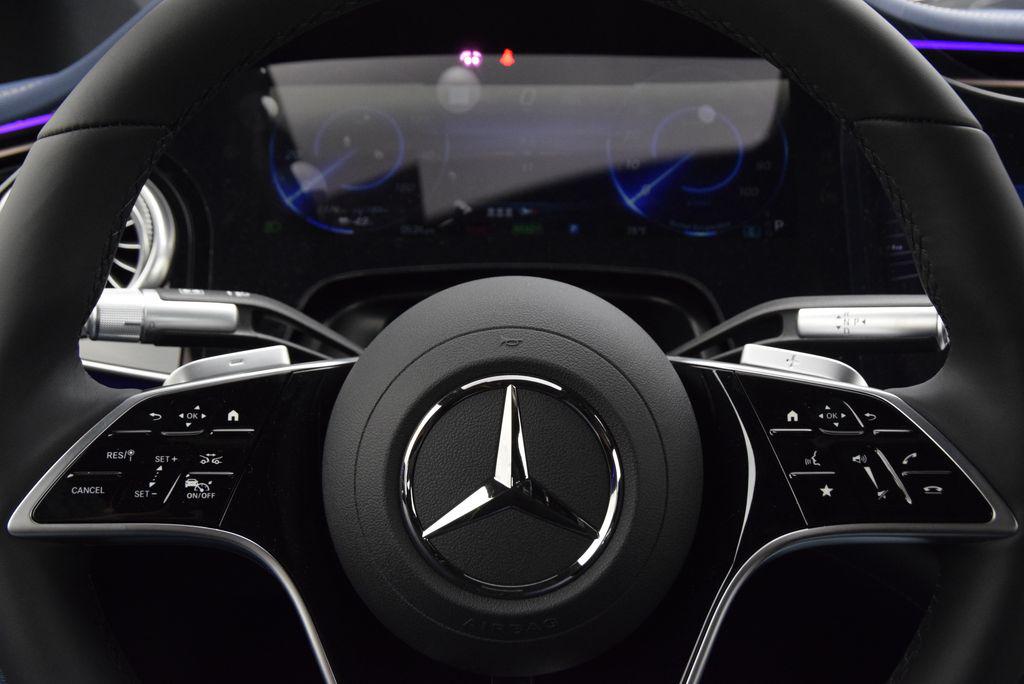 2026 Mercedes-BENZ EQS — миниатюра 23