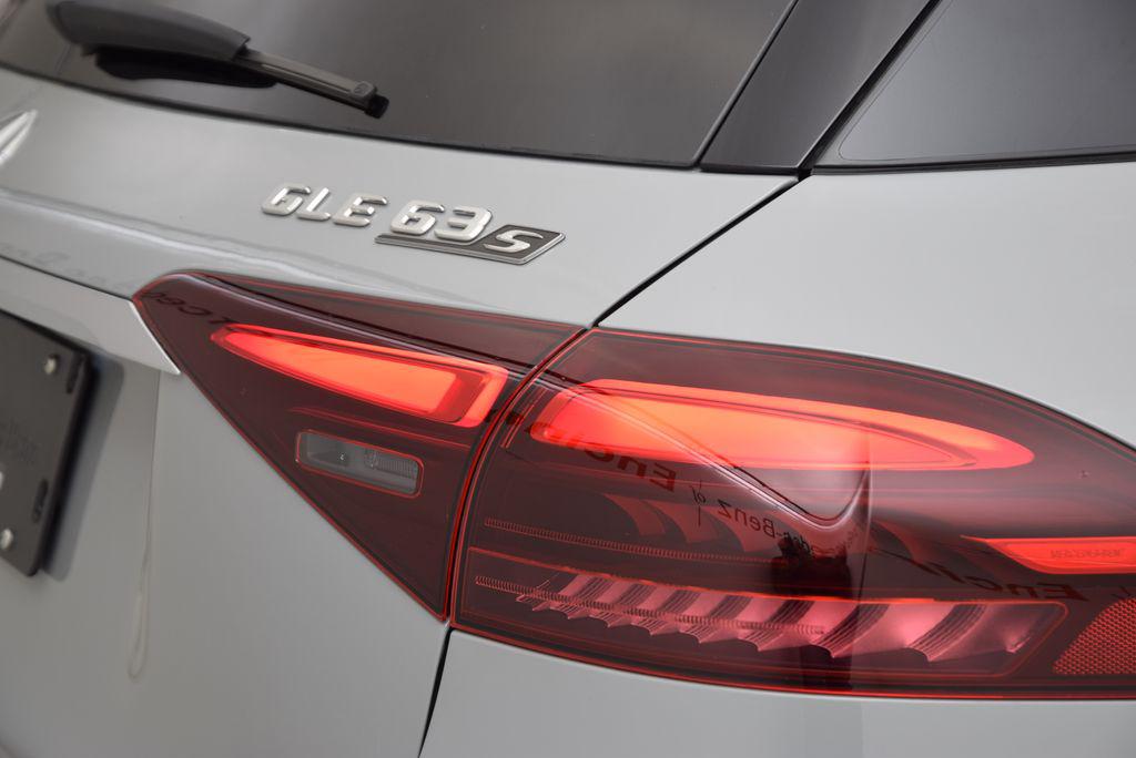 2026 Mercedes-BENZ AMG GLE 63 S 4MATIC+ — миниатюра 14