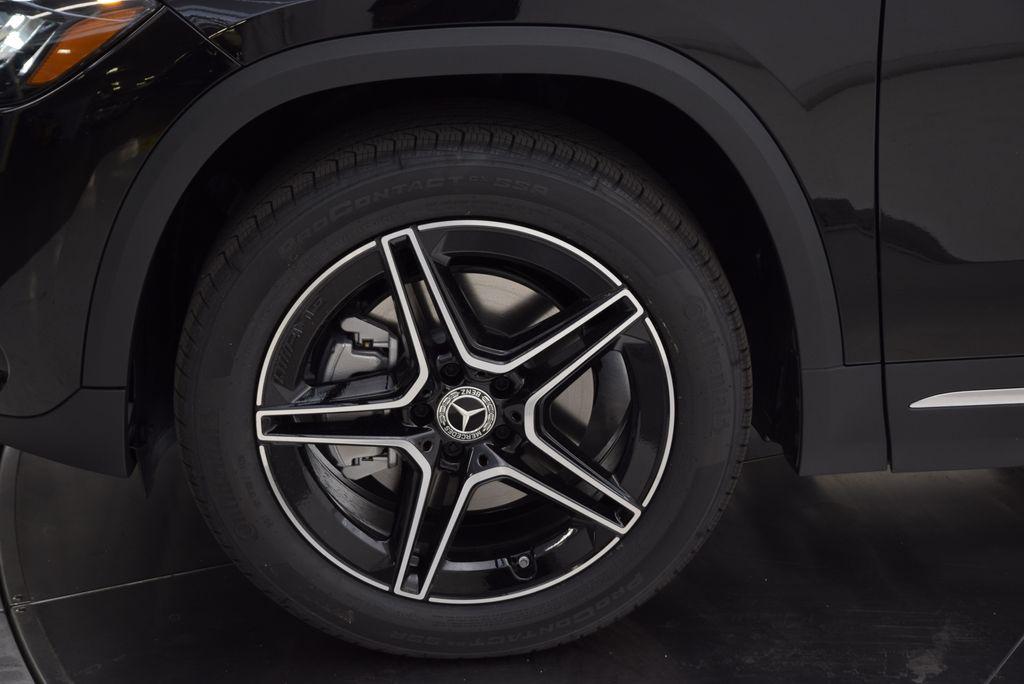 2026 Mercedes-BENZ GLA — миниатюра 12