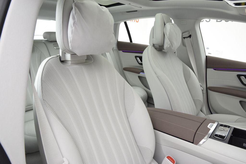 2026 Mercedes-BENZ EQS 缩略图 17
