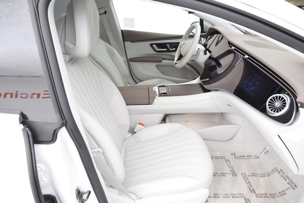 صورة مصغرة 16 لـ 2024 Mercedes-BENZ EQS