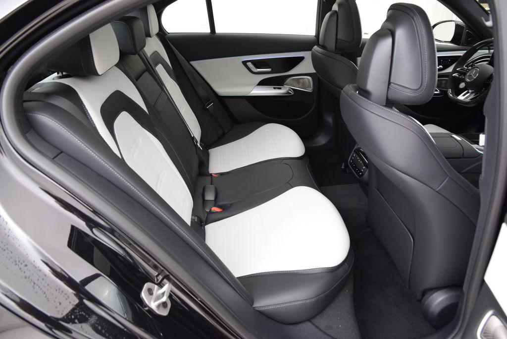 صورة مصغرة 19 لـ 2026 Mercedes-BENZ AMG E 53 E 4MATIC+