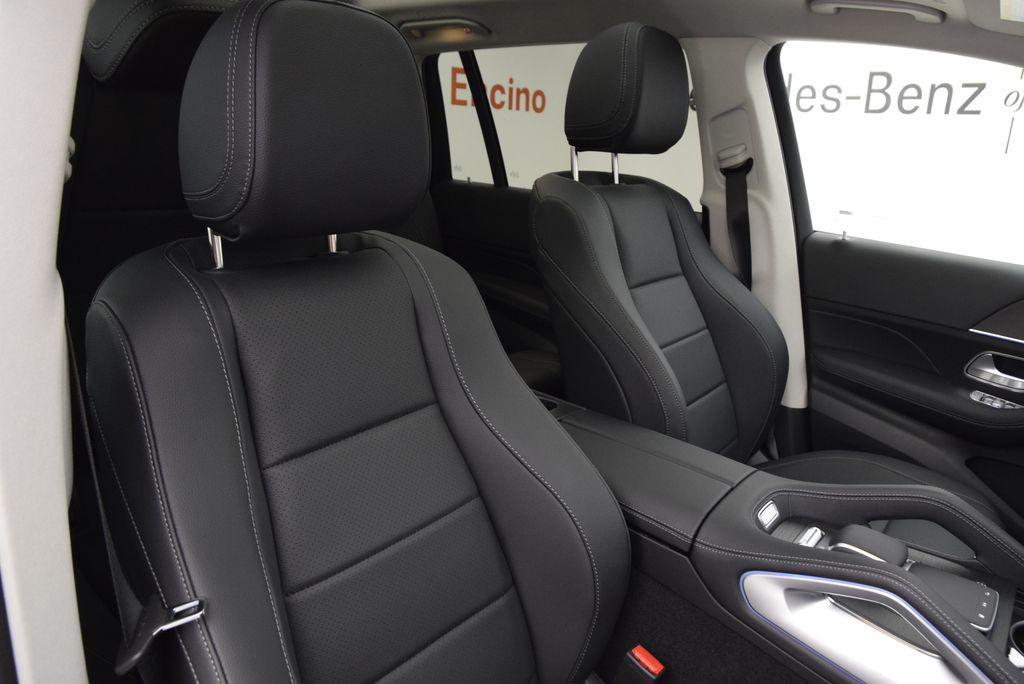 2026 Mercedes-BENZ GLS 缩略图 17