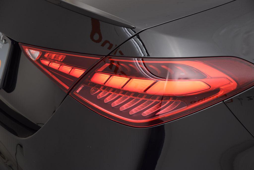 صورة مصغرة 13 لـ 2023 Mercedes-BENZ C-CLASS