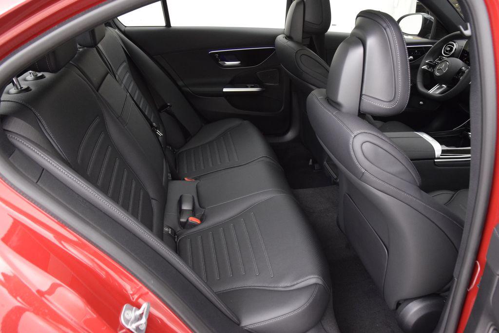 2026 Mercedes-BENZ C-CLASS — миниатюра 19