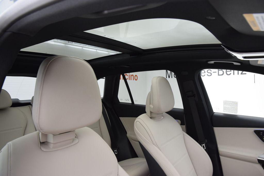 صورة مصغرة 18 لـ 2026 Mercedes-BENZ GLC