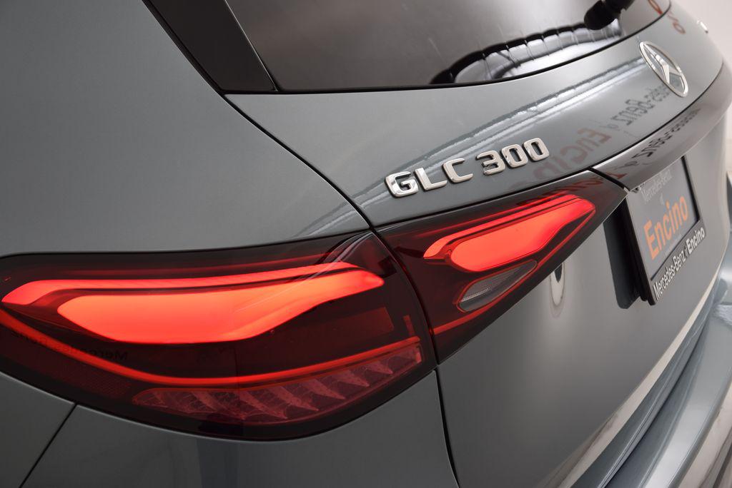 صورة مصغرة 13 لـ 2026 Mercedes-BENZ GLC