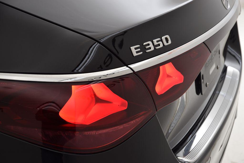 صورة مصغرة 13 لـ 2026 Mercedes-BENZ E-CLASS