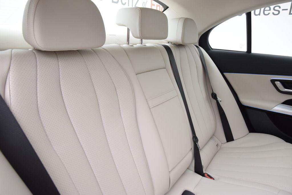 صورة مصغرة 19 لـ 2026 Mercedes-BENZ E-CLASS