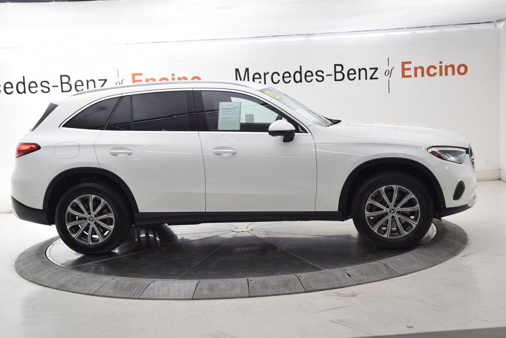 2024 Mercedes-BENZ GLC photo 7
