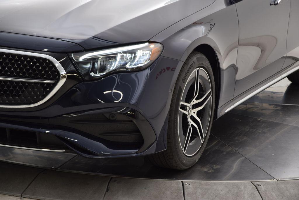 2026 Mercedes-BENZ E-CLASS — миниатюра 11