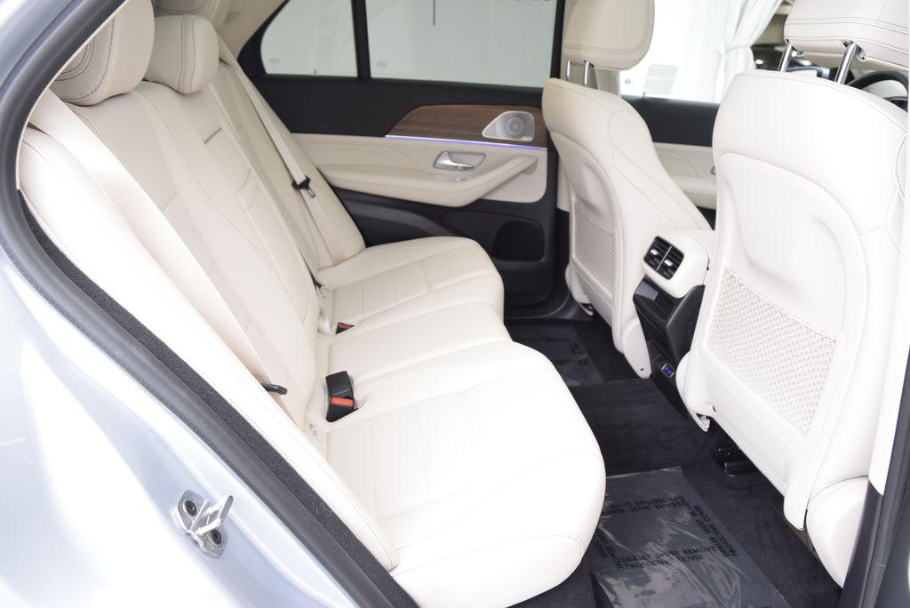 2026 Mercedes-BENZ GLE 缩略图 19